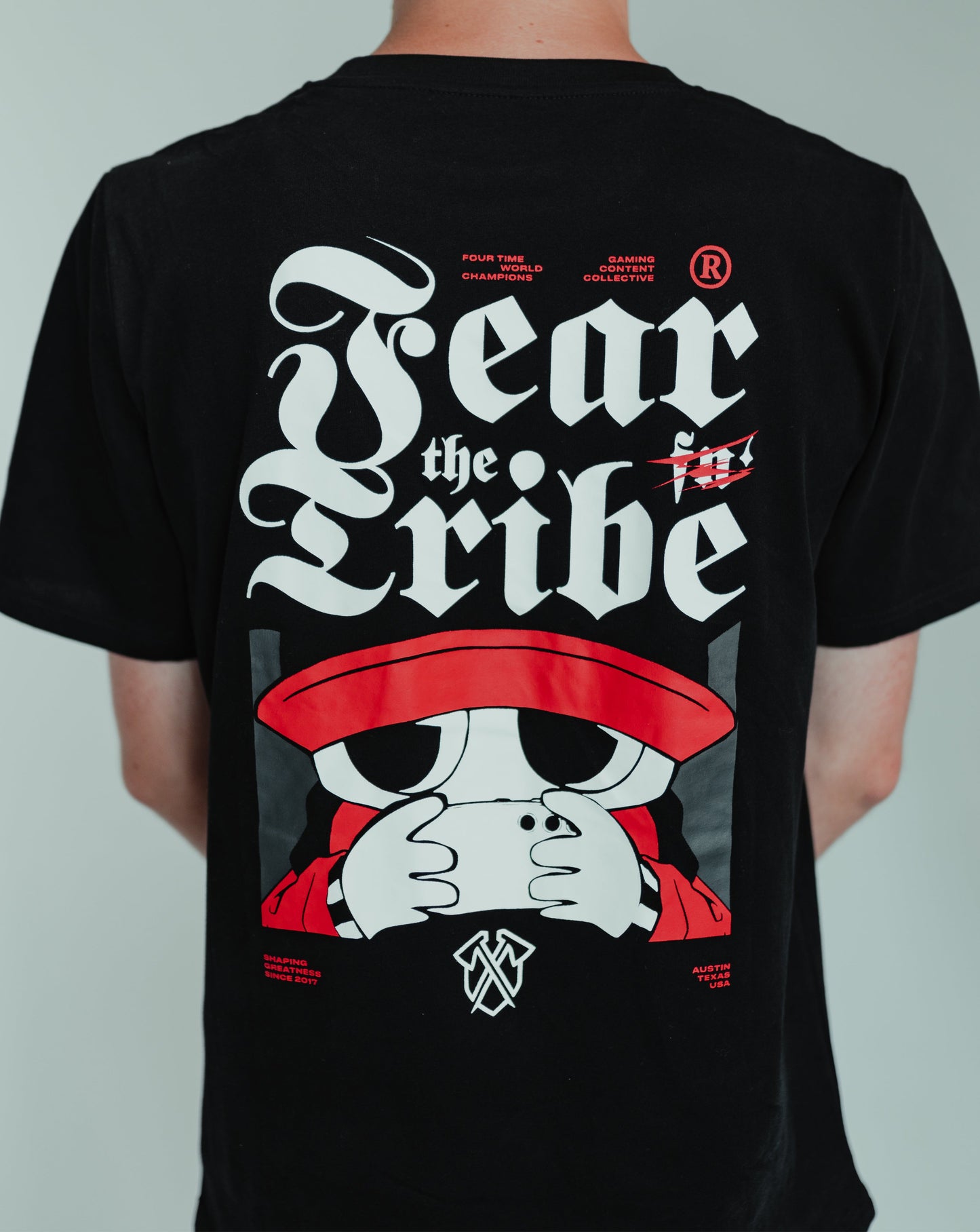 CORE BLACK TEE